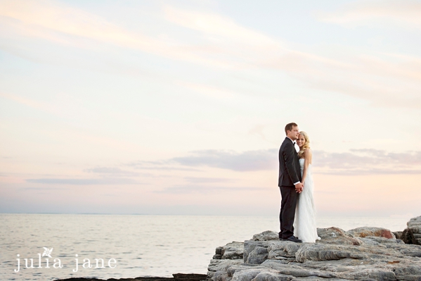 Lifestyle Wedding Photography by Connecticut Wedding Photographer Julia Jane Studios  